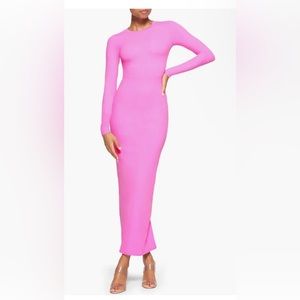 SKIMS CREW NECK LONG SLEEVE DRESS